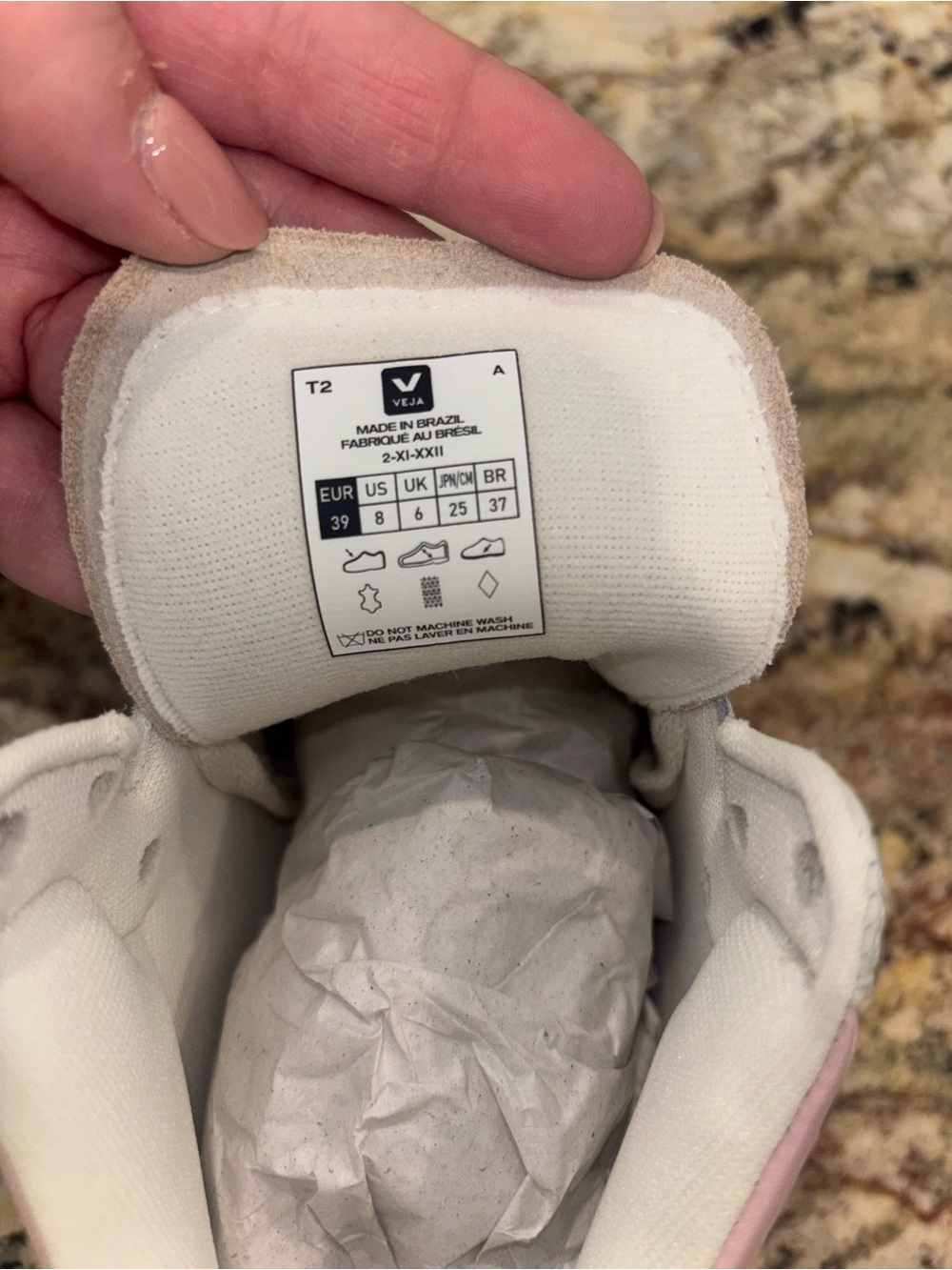 Veja V-15 Hightop Sneakers NEW IN BOX - Picture 10 of 11